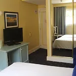 De Laredo 3*