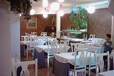 De Laredo Hotel