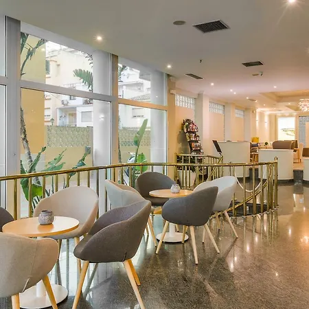 De Laredo Hotel 3*