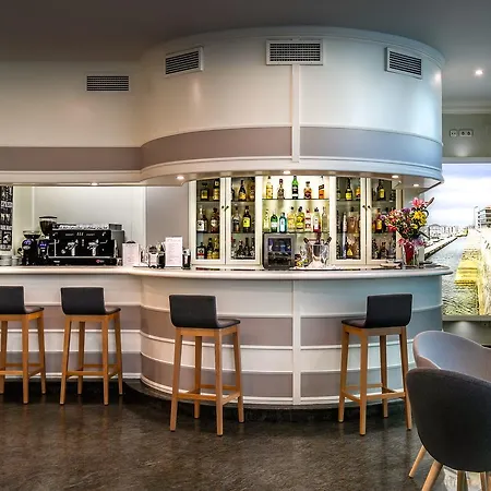 De Laredo Hotel 3*